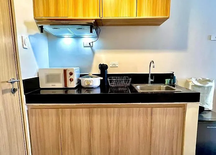 Vine 2 Bedrooms De Vine Condotel